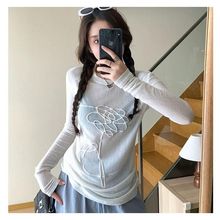 ɫ΢͸LTŮļ¿eС{ٴ·