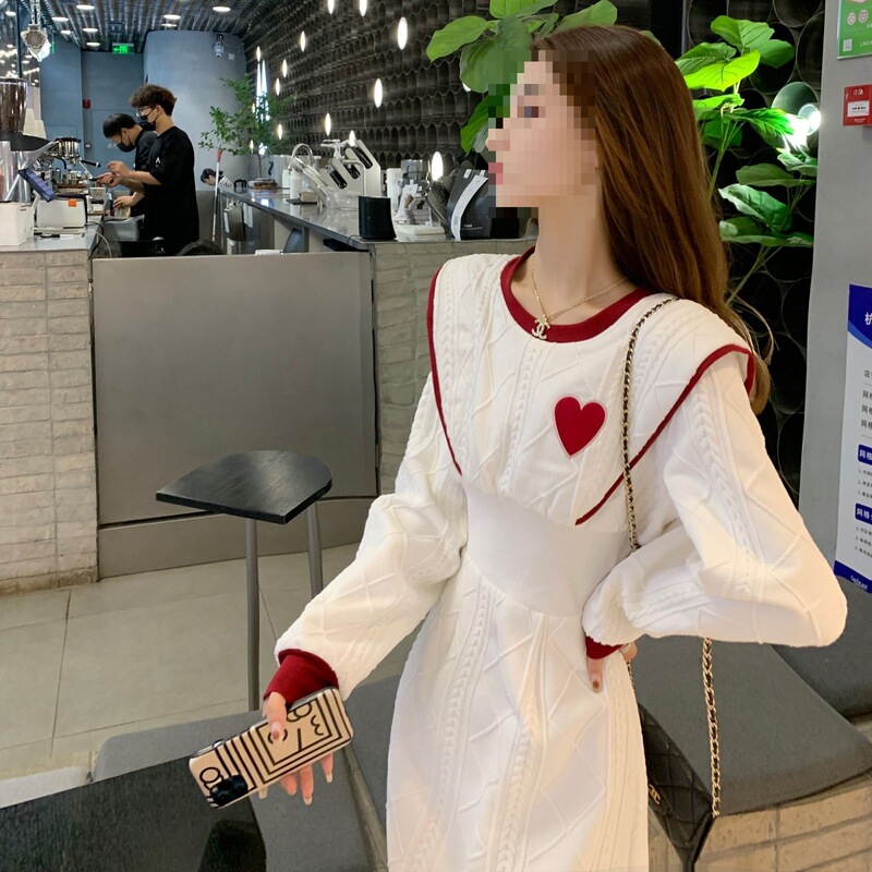 French Chic Design White Knitted Dress Autumn and Winter New Slimming Inner Sweater Dress