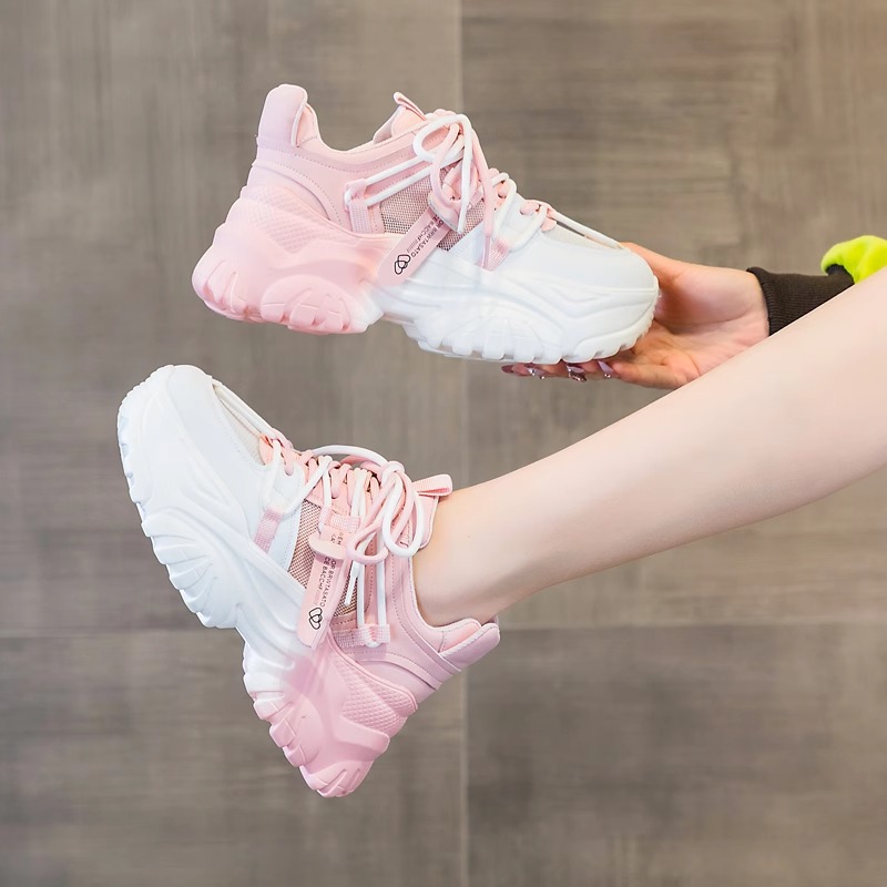 Zapatos de papá zapatos de mujer primavera 2025 nueva altura de suela gruesa super caliente deportivo blanco de verano red transpirable