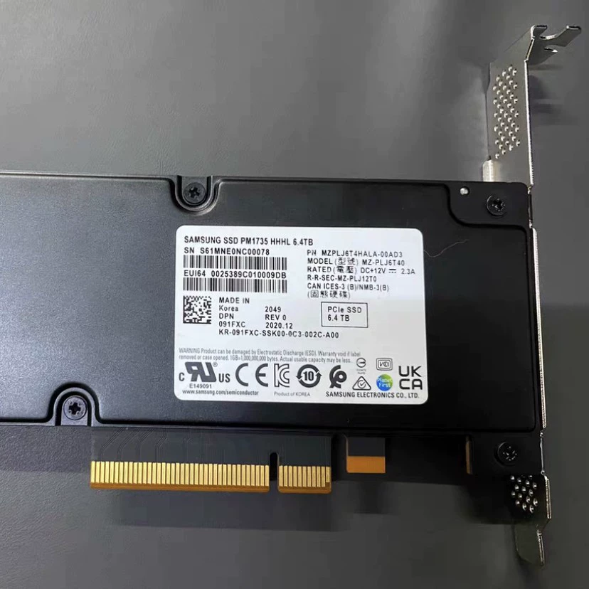 Твердотельный накопитель PM1735 6,4 ТБ