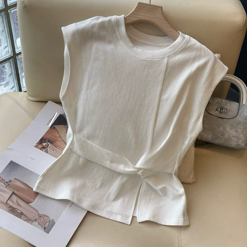 夏の新スタイルフライングスリーブピンチウエストツイストヘムスリットTシャツスリムでファッショナブルで多用途な女性用TシャツA4182|undefined