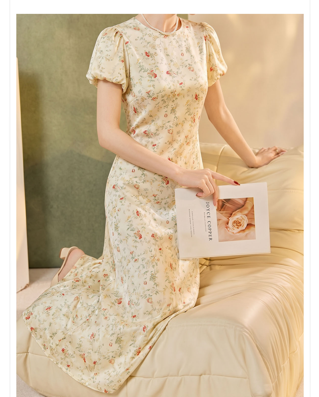 Đầm maxi kiểu Pháp tay bong bóng cổ vòng thắt eo họa tiết hoa vàng — Hoa vàng chi tiết 4