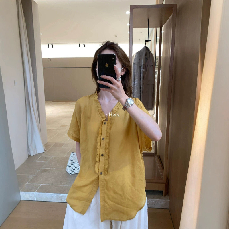 Hers Sweet Korean-Style Retro Simple Versatile Loose Slimming Ruffled V-Neck Short-Sleeve Shirt for Women 80445 Hers Sweet Korean-Style Retro Simple Versatile Loose Slimming Ruffled V-Neck Short-Sleeve Shirt for Women 80445