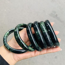 天然西藏药王石手镯 活磁性墨绿玉藏玉蛇纹石玉墨玉手镯直播货源