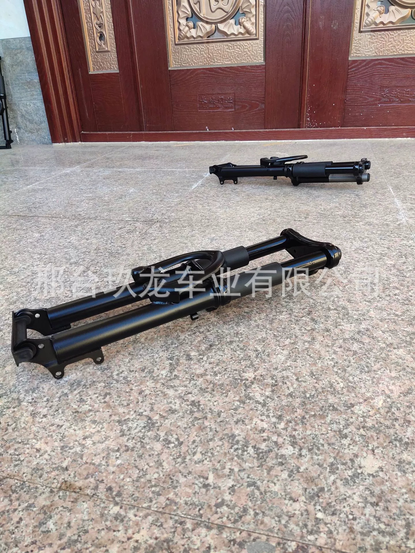 Mountain modified bike fork for students disc brake, custom-made, shock absorber