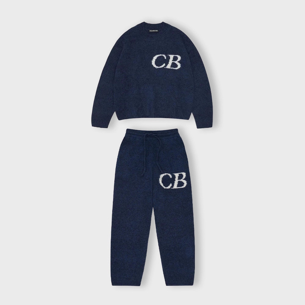 set with a round collar for leisure