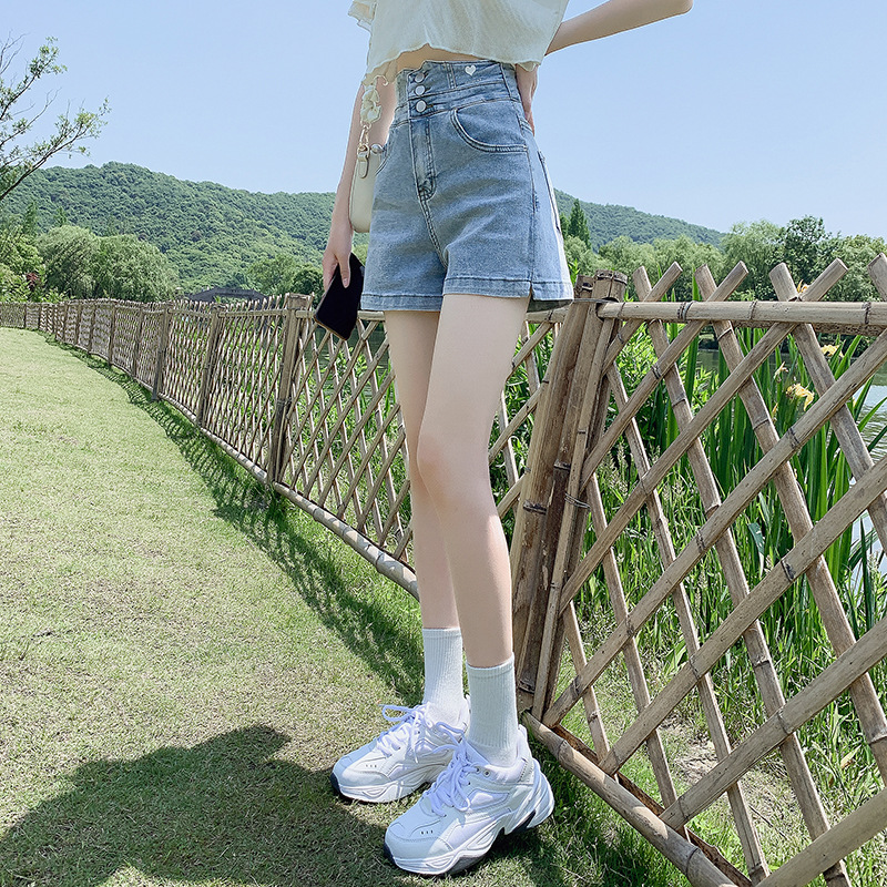 파란색