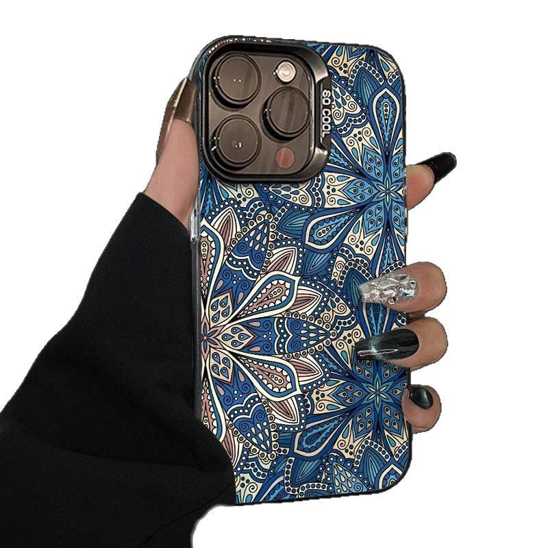 レトロなトーテム柄のApple 17 Pro Max用スマホケース、個性的で元気なデザイン、iPhone 16/15/14対応、文字入り13|undefined