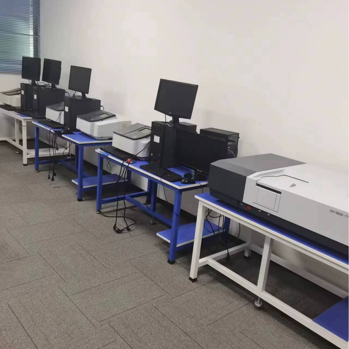 Продажа/Утилизация Shimadzu Uv-1800 Используется УФ-видимый спектрофотометр UV-1800 спектрометр