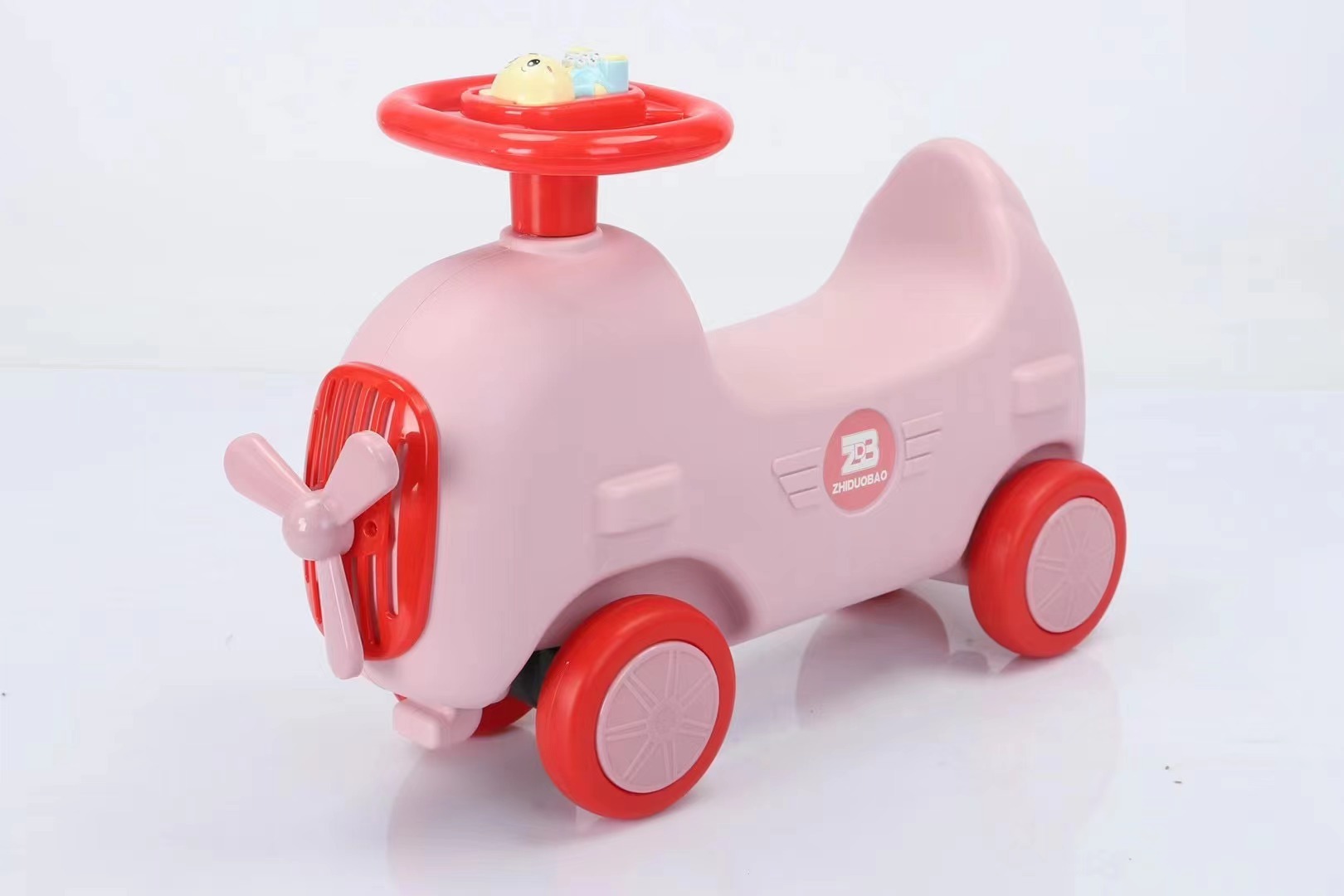 Caballo mecedora de los niños de la manera 1-2 años de edad juguete del bebé del regalo engrosada de plástico con música bebé Trojan caballo mecedora