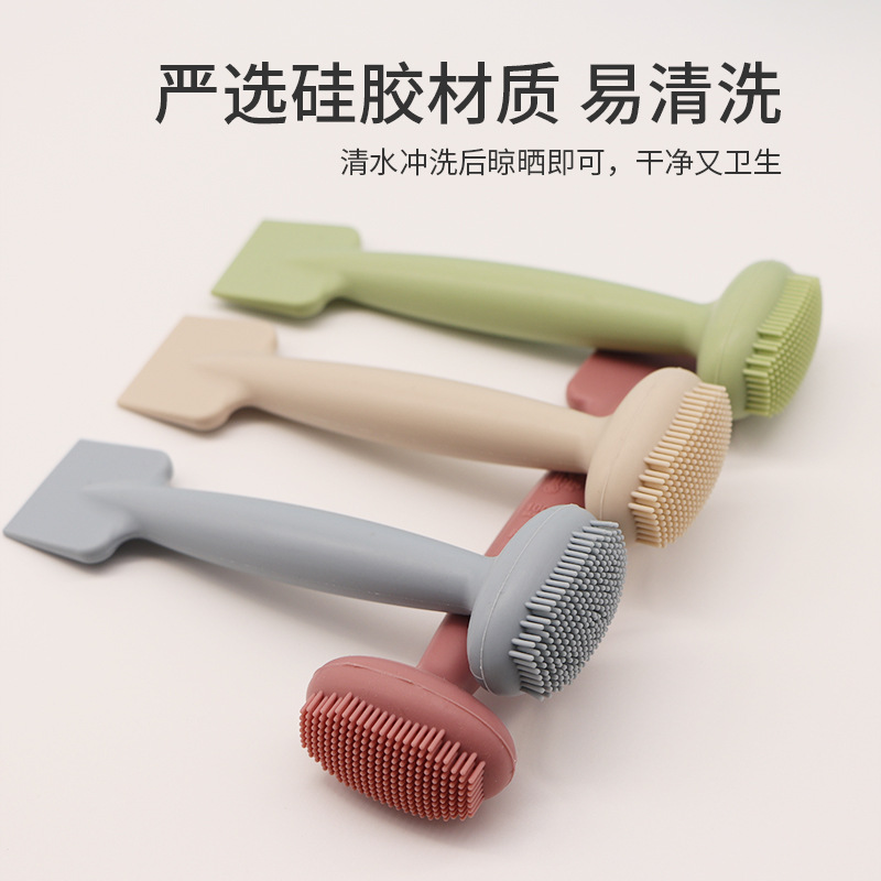 Una pieza de maquillaje DIY de mano en una máscara de silicona de doble cabeza cepillo de barro aplicado cepillo de herramientas faciales de belleza limpias