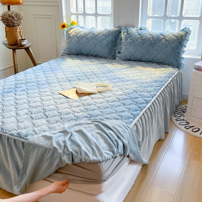 2024 nueva ropa de cama acolchada de lana de conejo estilo falda de cama
