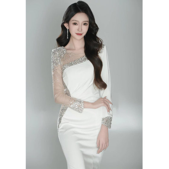 Host Dame Dame and Atmospheric Evening Dress Light Luxury Niche White Long Sleeve Annual Meeting Temperament Command Performance Dress