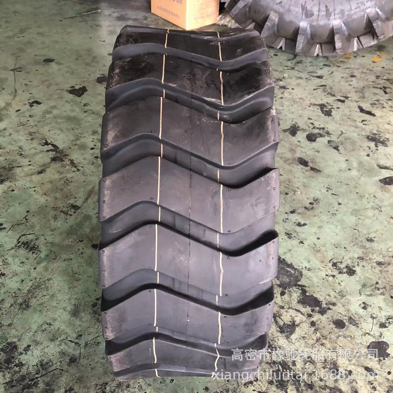 供应工程机械825/900/1000-16 装载机轮胎8.25/9.00/10.00-16