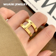 韩版韩系英文字母H戒指女小众设计高级感轻奢情侣对戒钛钢不掉色