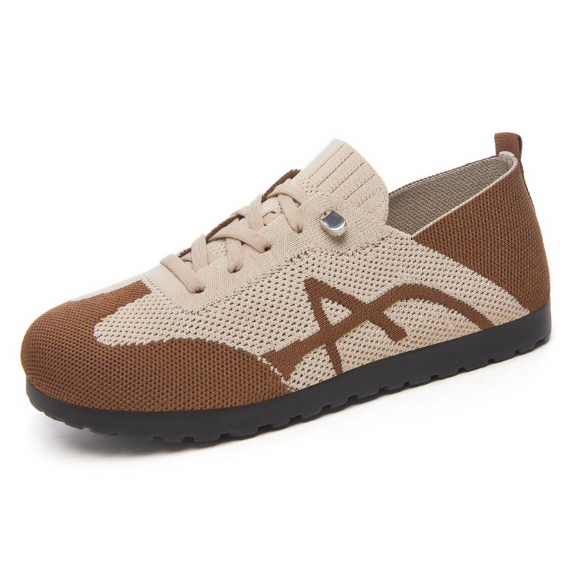 Zapatos para mujeres de mediana edad y ancianos, zapatos individuales cómodos y transpirables de verano, ventas directas de fábrica, suela blanda, zapatos casuales de malla para madre