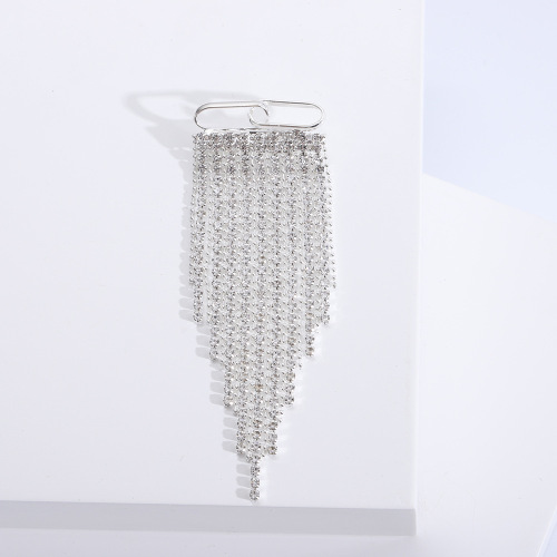 Edgy, Cold-Weather Brooch with Tassels – Bold, Statement-Making Rhinestone Pin Perfect for Influencer-Approved Elegance, Luxurious Accessories Ideal for Stylish Suits and Cardigans—Wholesale Available