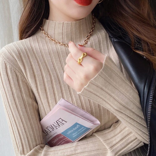Pit-Striped Half-High Neck Base Shirt for Women | Autumn/Winter White Stylish All-Match Top + Black Knitted Sweater