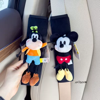 Duck Car Seatbelt Shoulder Pads, Sürətlər qutusu və əl tormozu başlıqları - black-velvet-shoulder-pad-set-officially-licensed-mickey-goofy-smart-spry-set-of-two