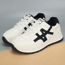 处理冬季新款大码女鞋41到43时尚加绒舒适运动休闲德训鞋大号棉鞋