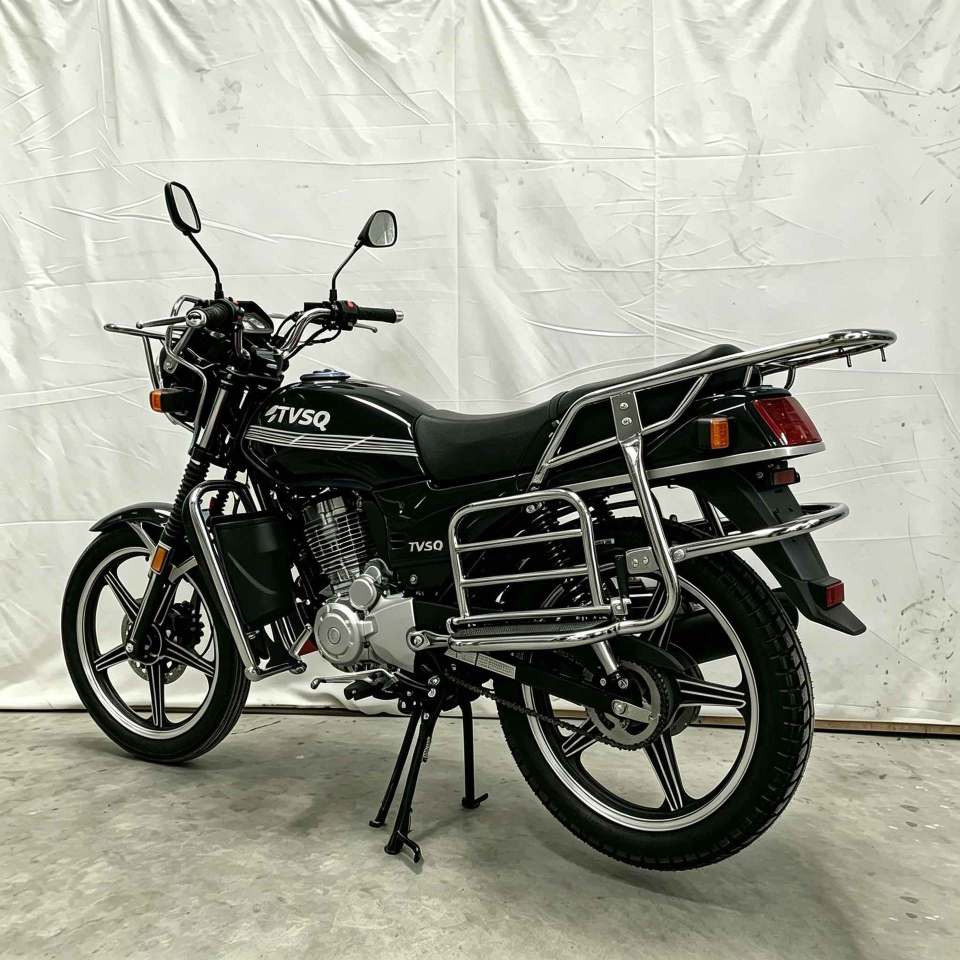 Classic Two-Wheeled Motorcycles with Low Fuel Consumption, Easy Maintenance, Strong Carrying Capacity, and Are Popular for Travel in Overseas Towns. Wholesale Supply of Complete Vehicles