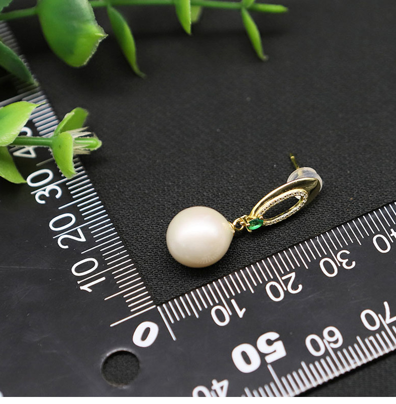 Retro Irregular Geometric Pearl Inlay Natural Stone Earrings 1 Pair display picture 3