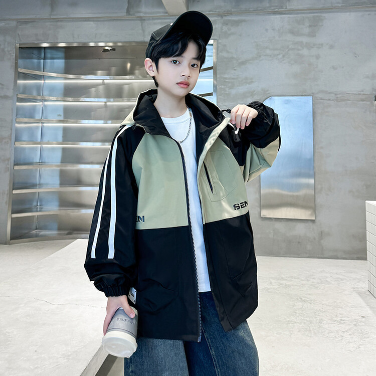 Chaqueta cortavientos para niños de primavera 2025 modelos de primavera y otoño versión coreana del nuevo estilo de los niños chinos y medianos