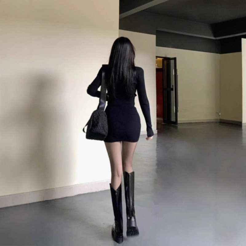 小妈风连衣裙女包臀裙黑丝搭配新款黑色修身裙子辣妹韩系秋季穿搭|undefined
