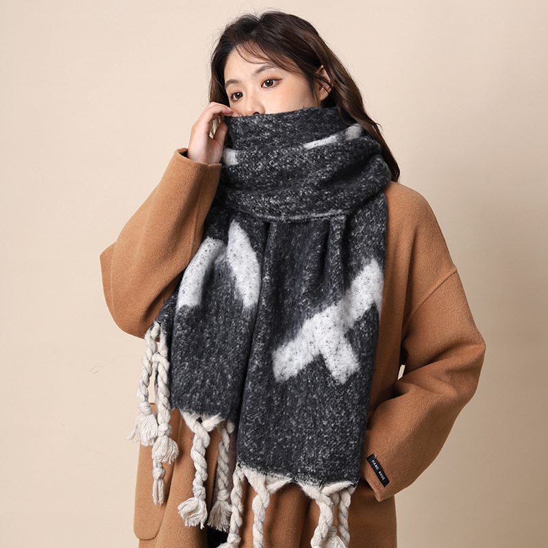 New Korean Women's Winter Grey Haircoat Thick Warm and Cold proof Couple's Shawl High End Scarf_voghion.com