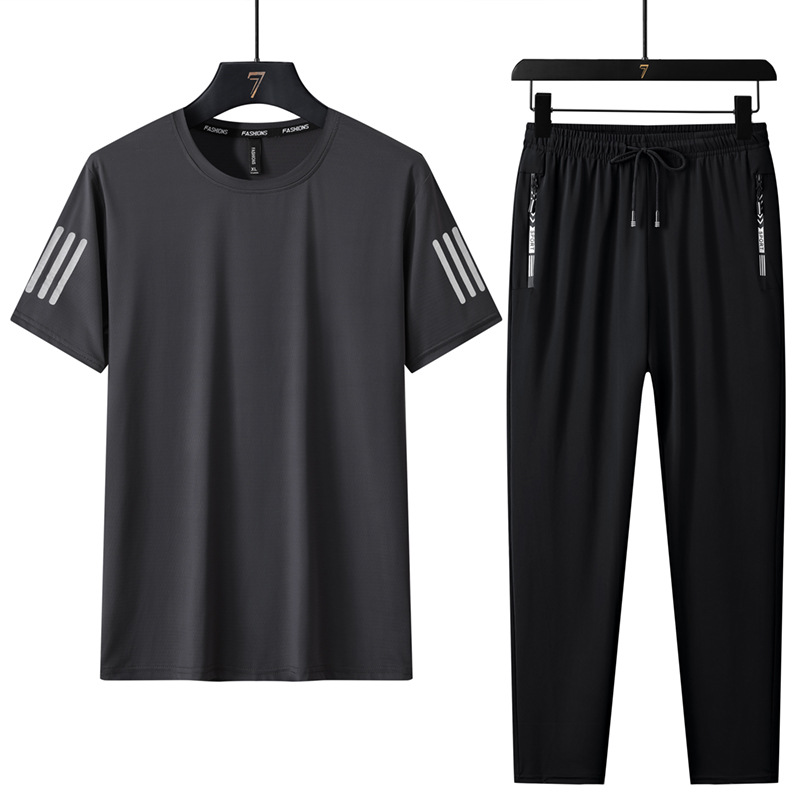 Traje de ocio deportivo de seda de hielo de talla grande para hombre de verano Camiseta de cuello redondo para hombre Pantalones de manga corta de secado rápido Juego de tres piezas