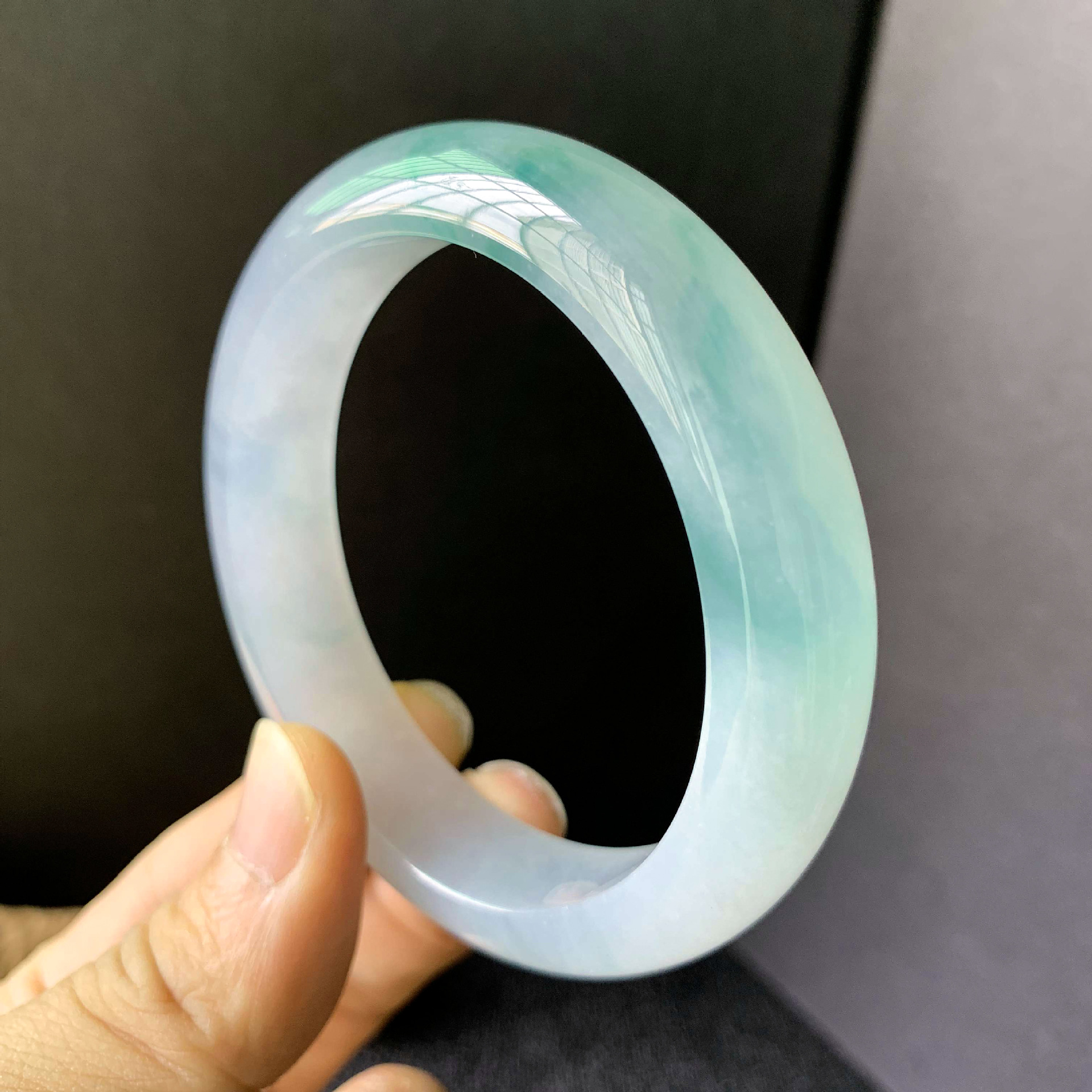 智贝主图_2天然翡翠手镯冰种阳绿贵妃玉镯缅甸正品女款老坑翡