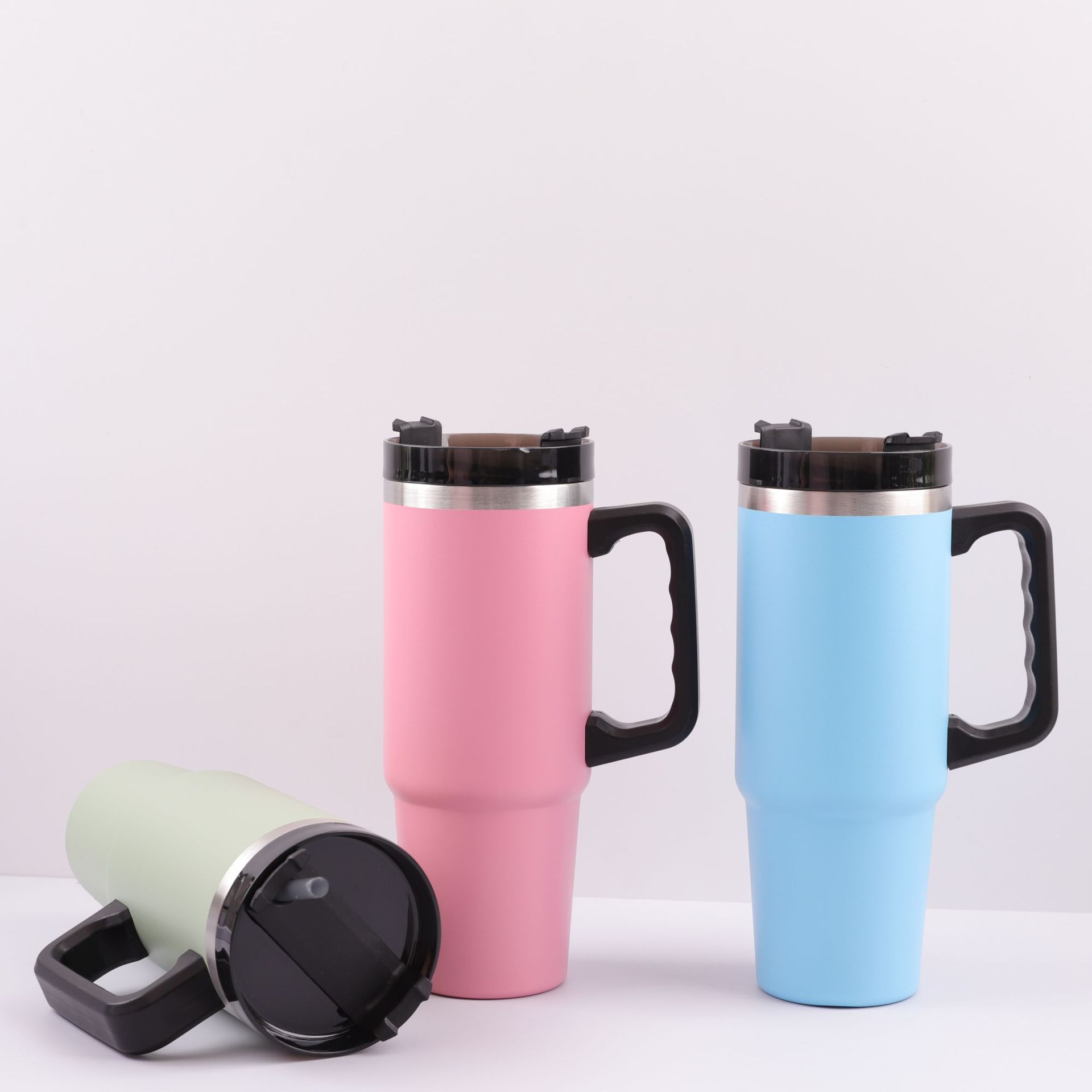Transfronterizos 30oz mango taza de automóvil de acero inoxidable taza de aislamiento de alta capacidad taza de automóvil portátil al aire libre