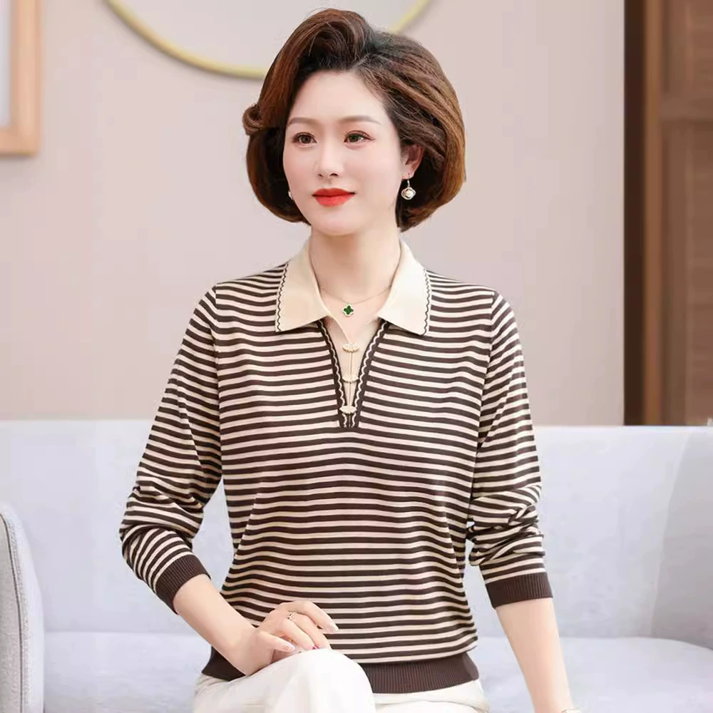 Весенняя одежда мамы с отворотом на одежде средних лет женская футболка с длинными рукавами