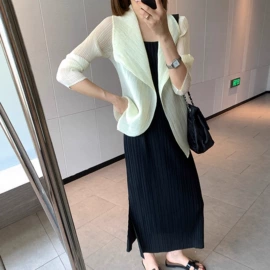 连衣裙;女式T恤;时尚休闲套装