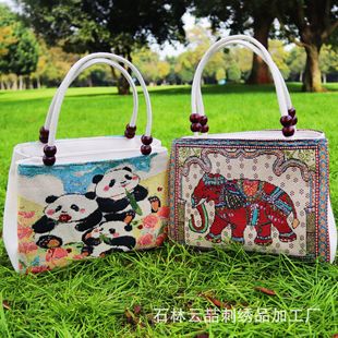 2025 New Middle-Aged and Elderly Women's Bags Ethnic Style Gold Silk Embroidered Bags Cartoon Canvas Small Bags Shoulder Bags Handbags
