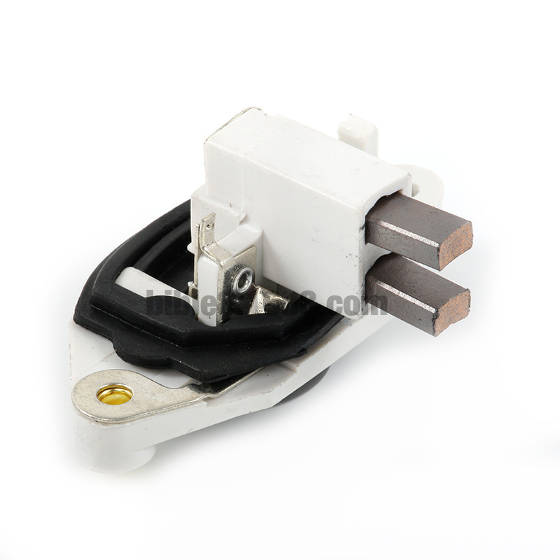 Automobile generator electronic regulator IB360-IB362 truck agricultural tricycle universal regulator
