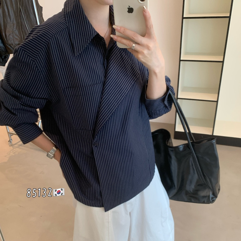 条纹长袖衬衫 2025秋季新款 气质设计感折叠门襟百搭上衣女85132|undefined