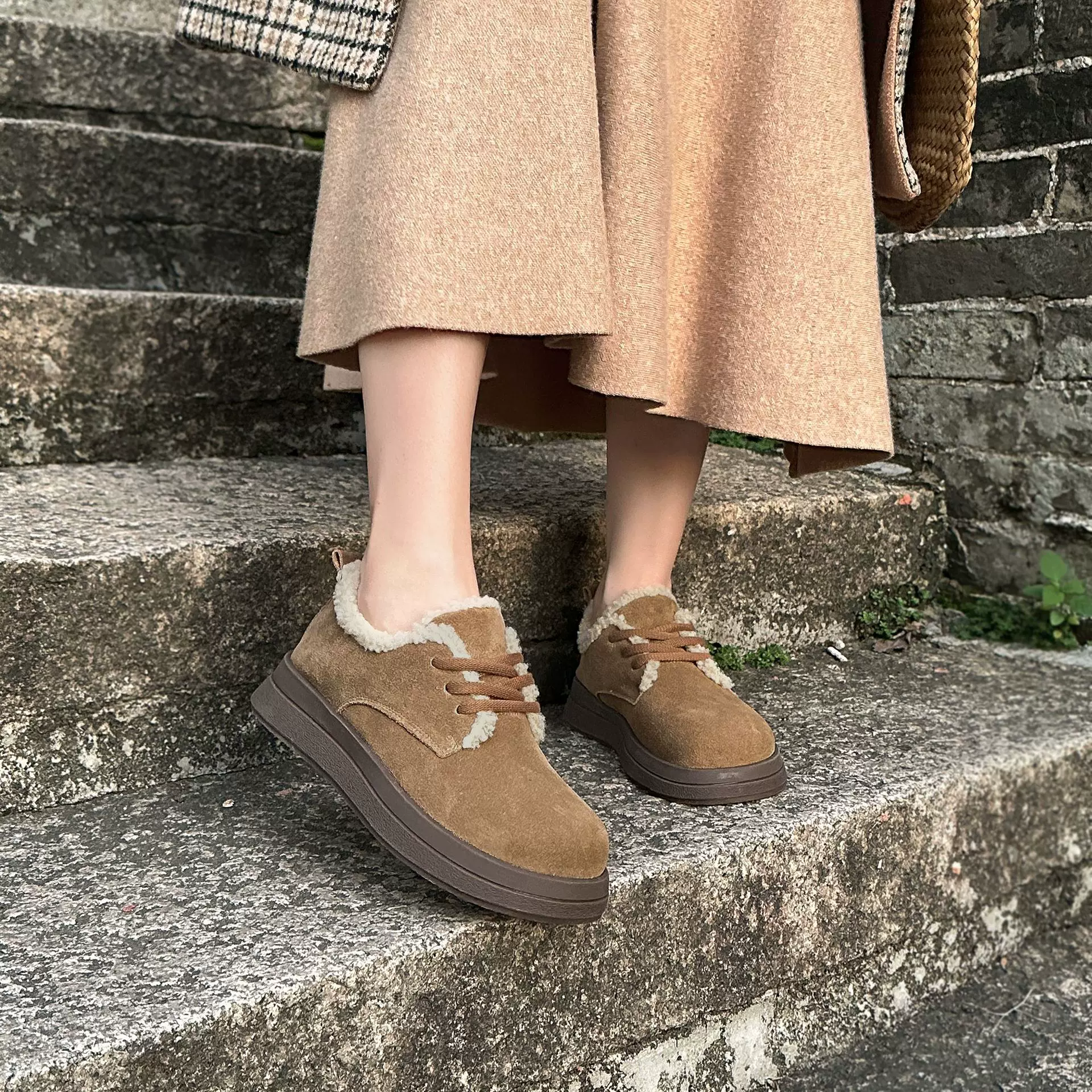 勃肯鞋加绒加厚女2023冬季新款厚底圆头休闲百搭磨砂复古单鞋女鞋