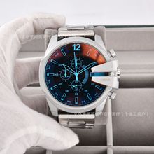 �����������ֱ��п�ʯӢ��о����Ƥ�����˶�ʱ�д�����������