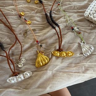 Textured Pumpkin Braided Rope Necklace Original Niche Designer Retro Peanut Sweater Chain Fresh and Sweet Necklace Necklace