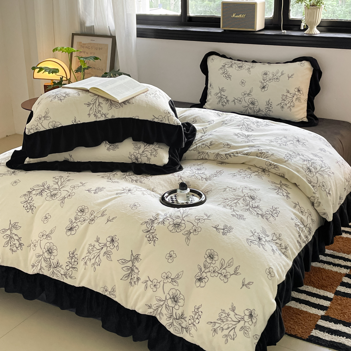 Set di quattro pezzi in stile vintage nordico francese boho color latte, copripiumino invernale in pizzo color corallo e velluto, biancheria da letto Nantong, lenzuolo in flanella 4_voghion.com