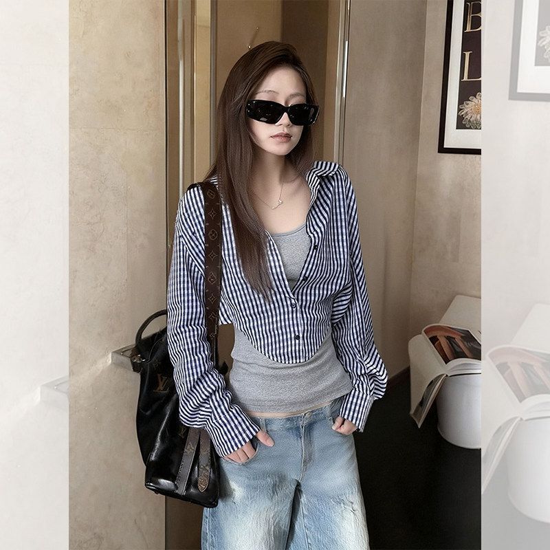 Korean-Style Gray Fake Two-Piece Patchwork Shirt for Women, Very Beautiful and Unique Short Shirt Top for Early Autumn