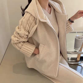 设计感拼接麻花纹长袖连帽毛呢短外套女2026冬季新款宽松休闲上衣