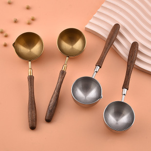 304�͹ź���ľ�������̷ۿ��ȶ��׼��ÏN�����๤�߽�ɫ�;�