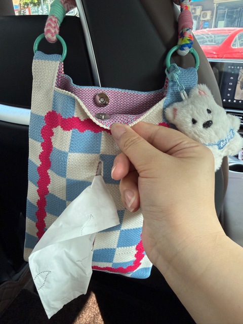 Car-mounted tissue box, cute ins-style car seat back tissue hanging bag, car tissue box, car interior decoration accessories