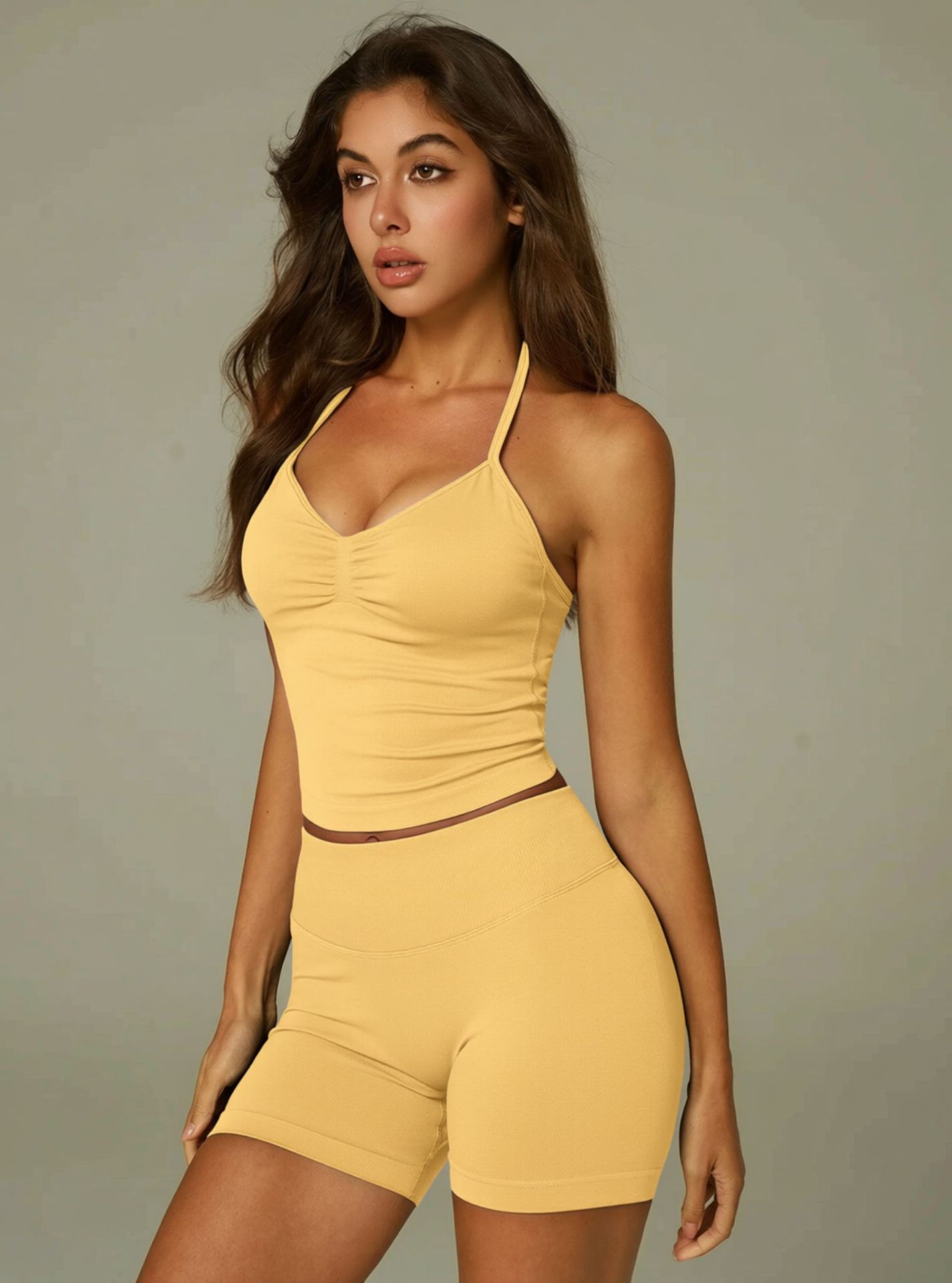 Trajes de yoga transfronterizos trajes de ejercicios colgantes cuello expuesto cintura cojín de pecho cinturón pantalones cortos pantalones de ropa interior deportiva set de yoga