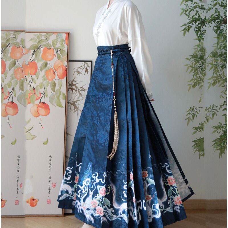 [Moon Fox and Lotus] Chinese Style Chinese Style Ming Style Red and Black Skirt Horse Face Skirt Student's Daily Spring and Summer Suit Hanfu