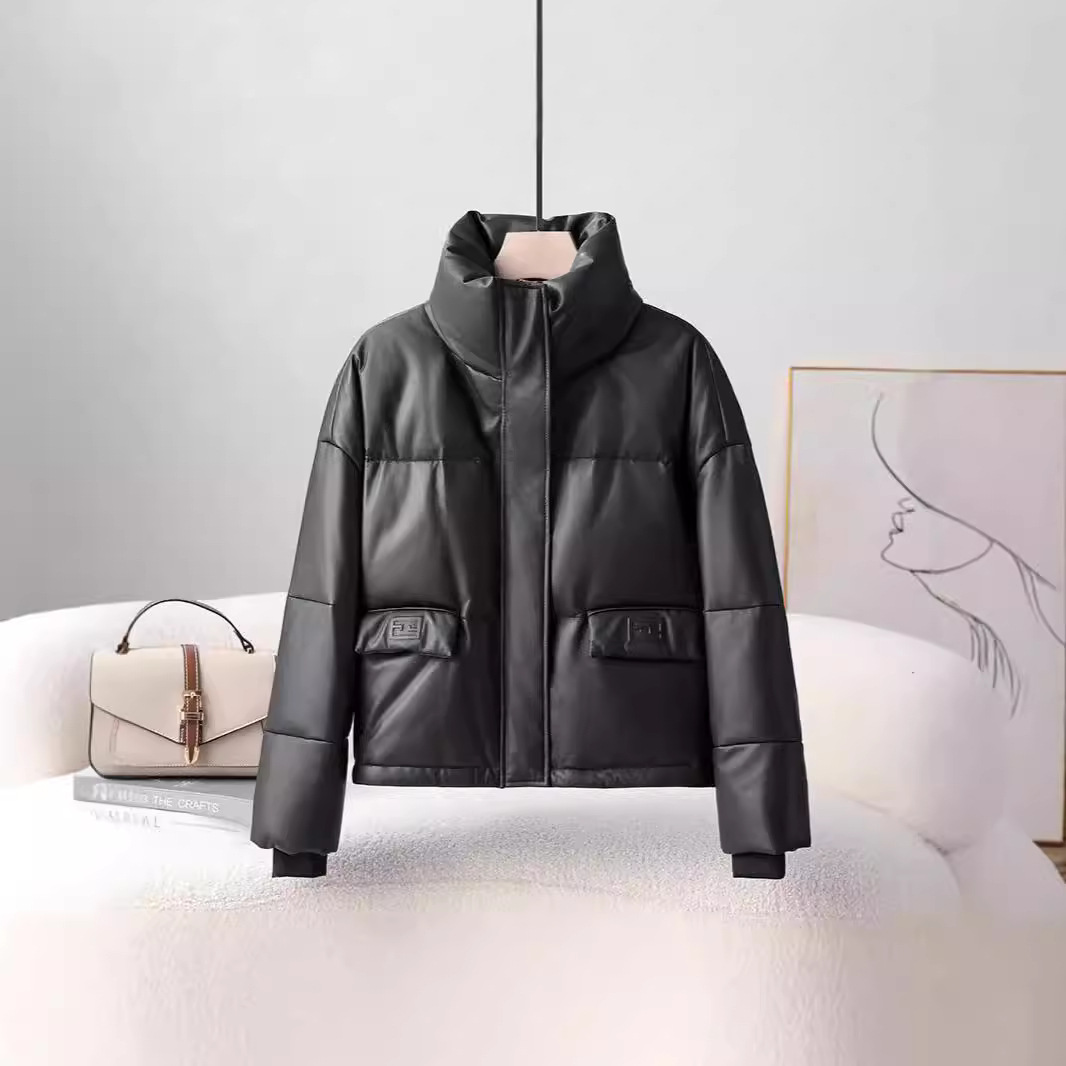 2025冬季新款海宁加厚短款绵羊皮真皮羽绒服女宽松外套高端