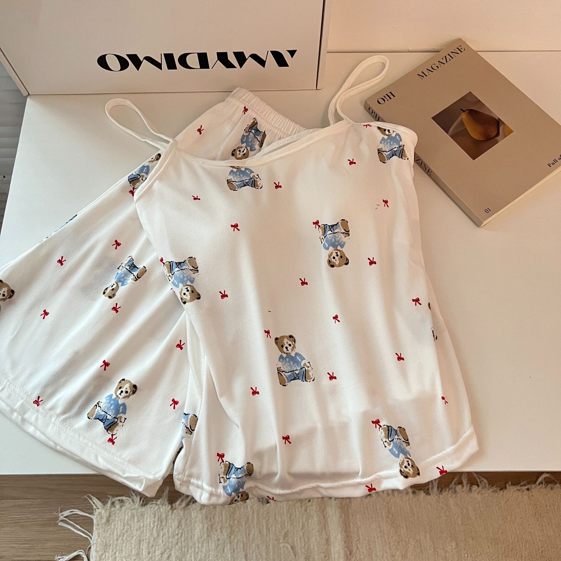 胸パッド付きオールインワンキャミソールレディース夏ピュアセクシーキャミソールストライプショーツパジャマホームウェア2点セット