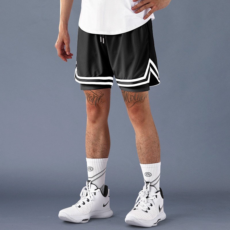 Pantalones cortos de baloncesto estadounidenses para hombres falsos dos piezas entrenamiento deportivo correr hielo rápido secado no más de la rodilla fitness pantalones de verano